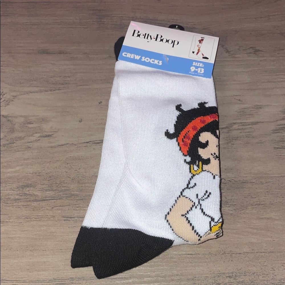 Betty Boop White and Black Casual Socks